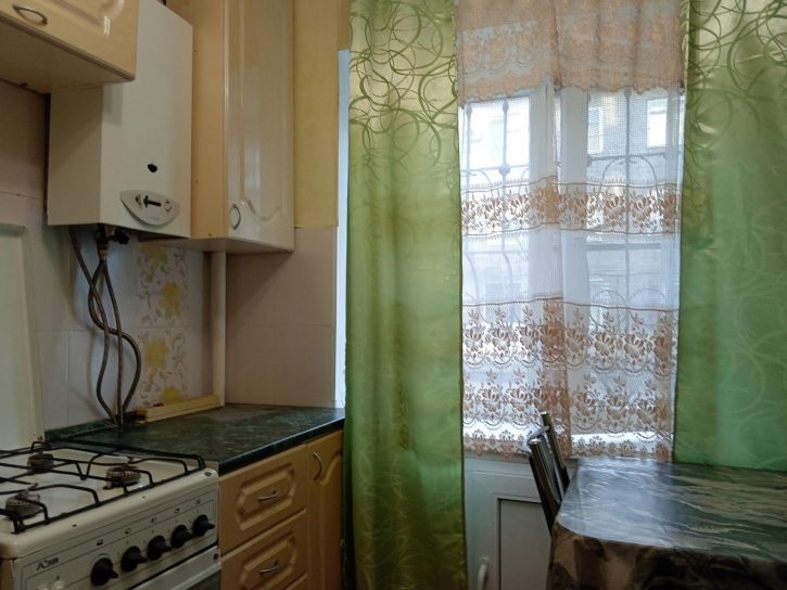 2-комн квартира Станционная, 3