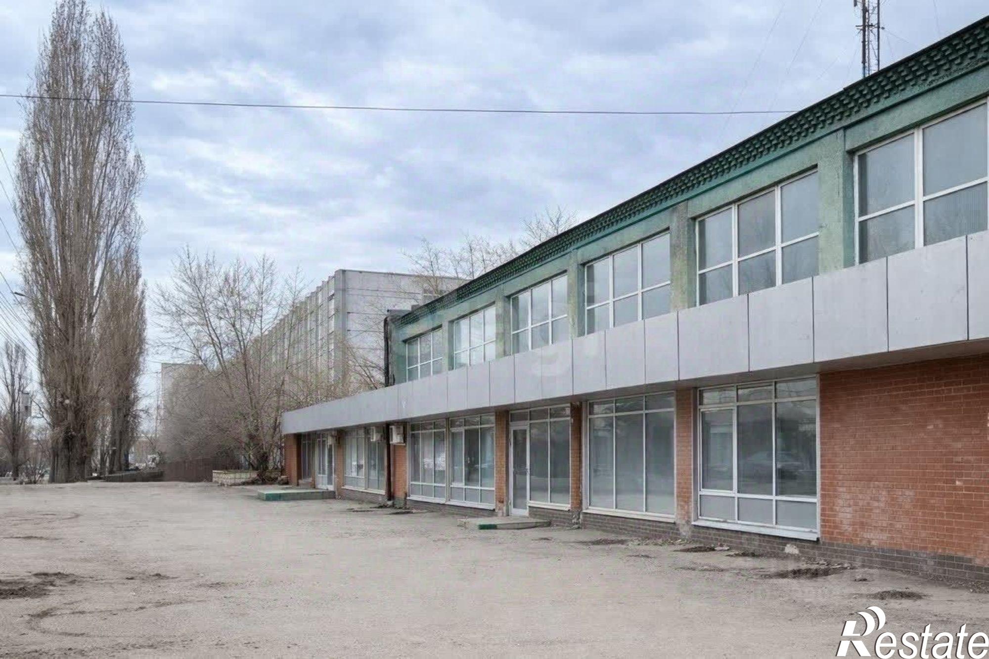 Купить торговое помещение за 19 910 600 рублей на ул Соколовая, 337
