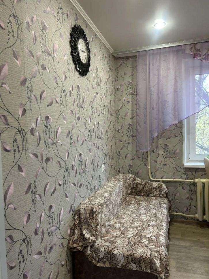 1-комн квартира Тархова ул, 5