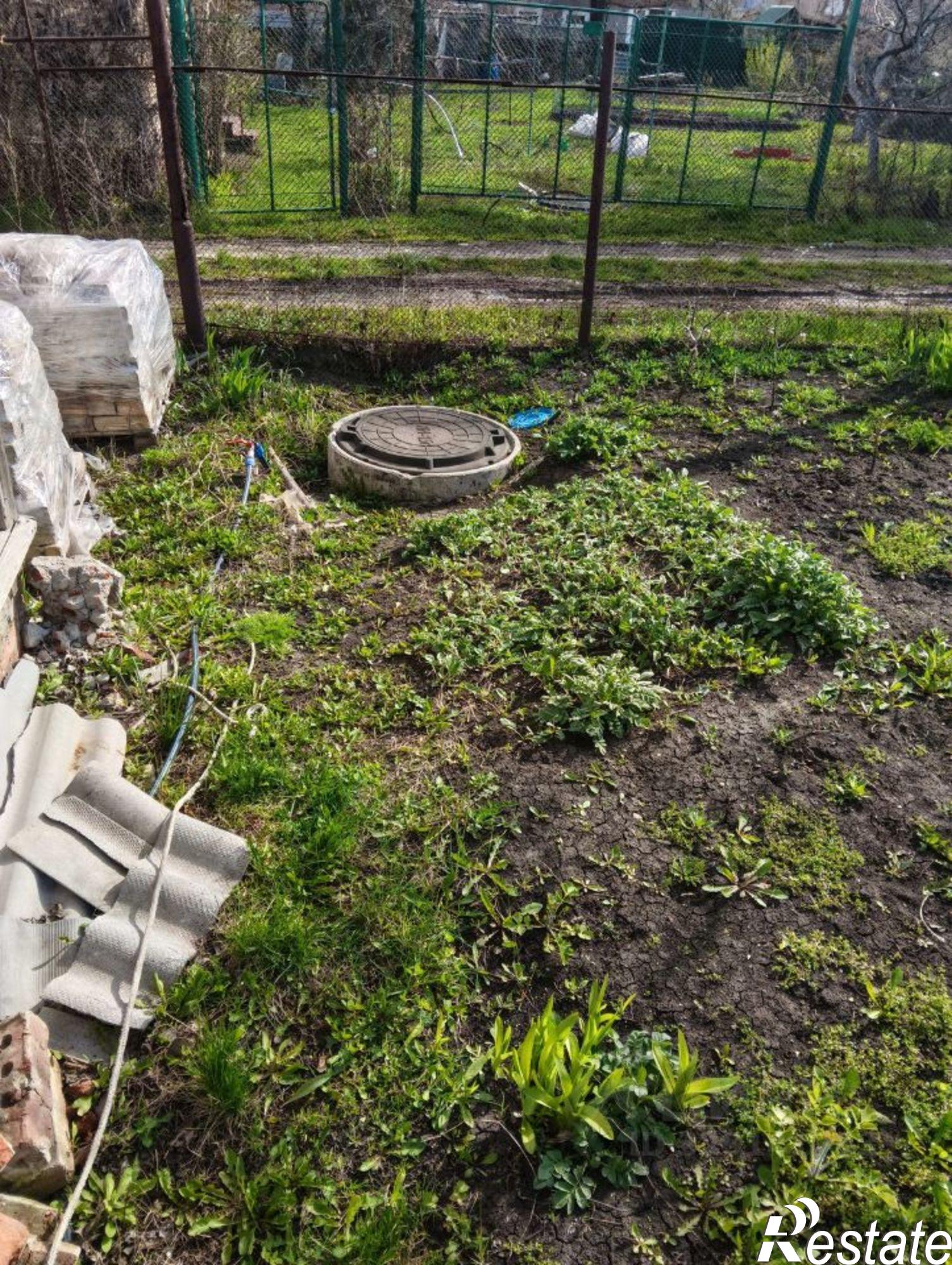 Купить дачу, дом, коттедж за 650 000 рублей на СНТ Садовод, 95