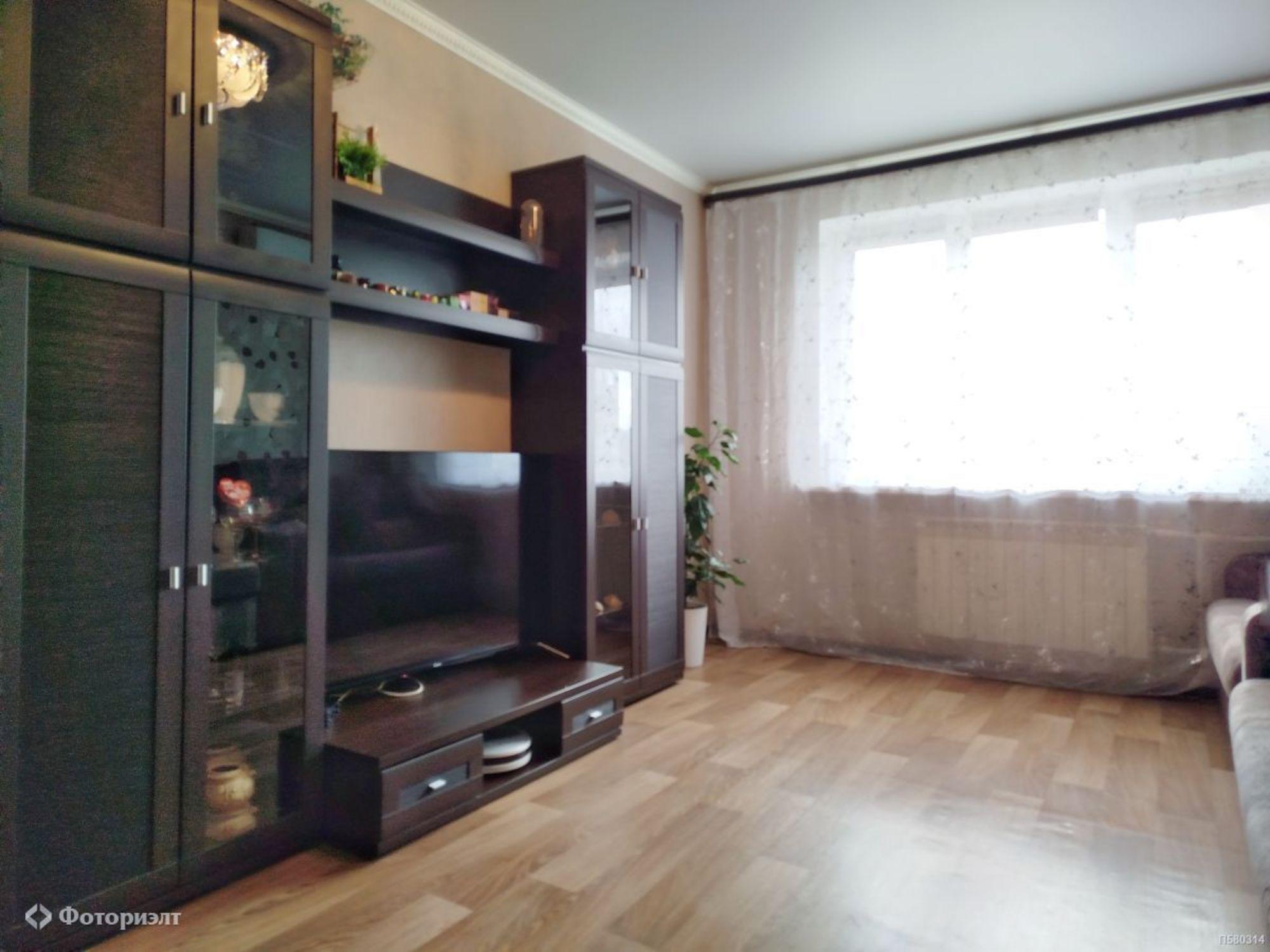 Купить квартиру за 4 750 000 рублей на Тархова ул, 27Б