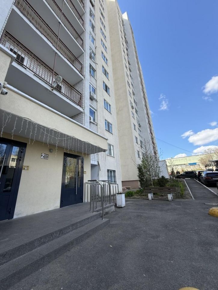1-комн квартира Шелковичная ул, 3
