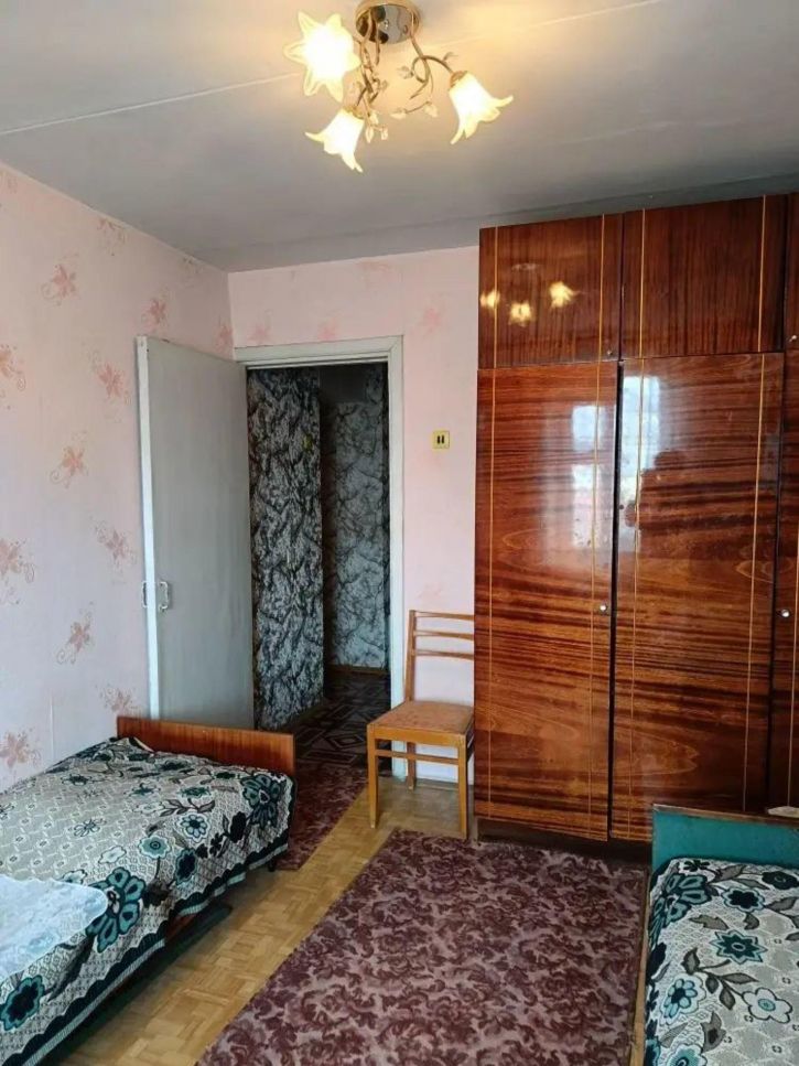 2-комн квартира Шелковичная ул, 68/82