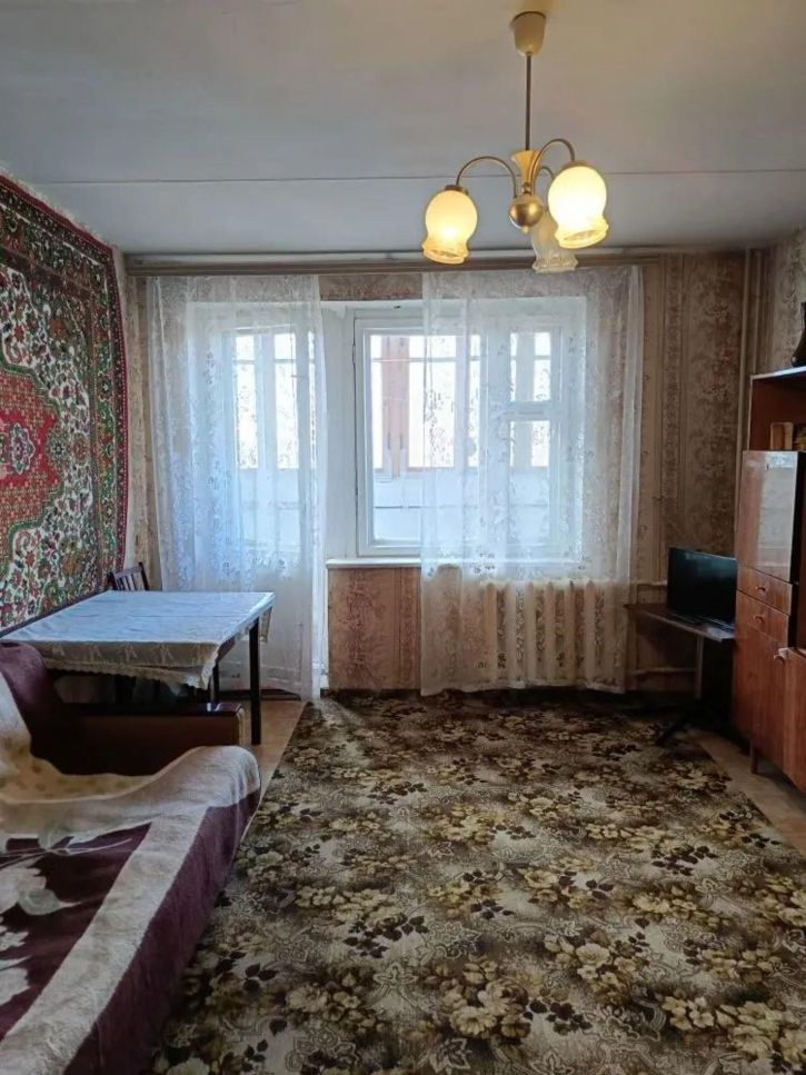 2-комн квартира Шелковичная ул, 68/82