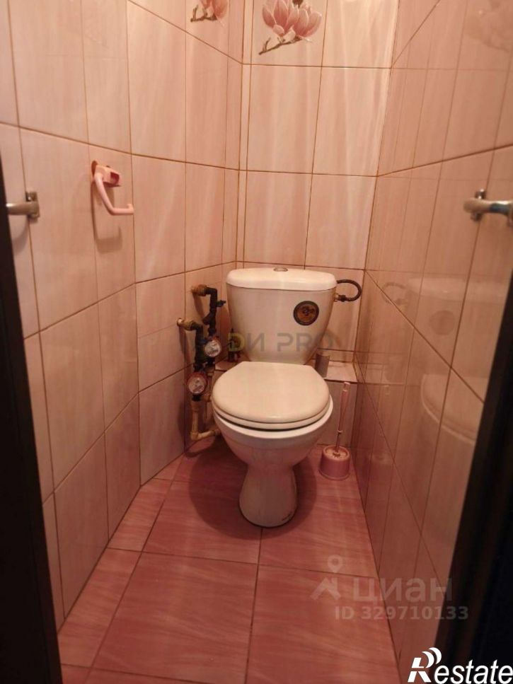 3-комн квартира улица Навашина, 5,  д. 5