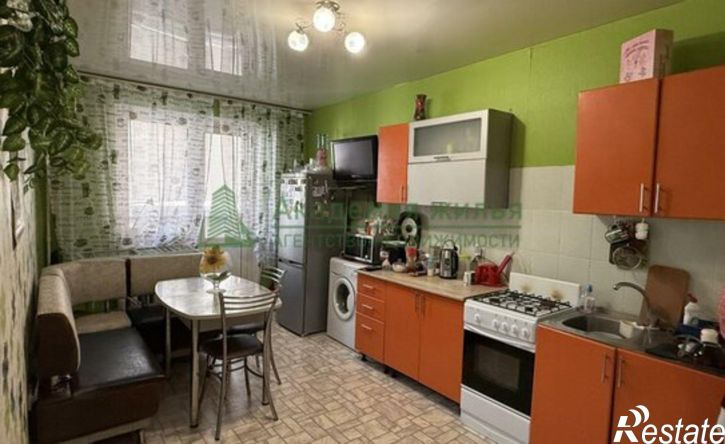2-комн квартира улица Батавина, 14,  д. 14