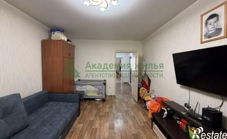 2-комн квартира улица Батавина, 14,  д. 14