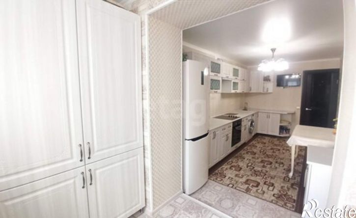 3-комн квартира ул им Менякина Ю.И., 8,  д. 8