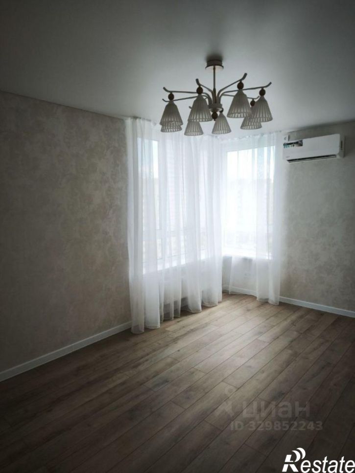 2-комн квартира пр-кт Героев Отечества, 5А,  д. 5А