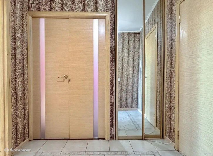2-комн квартира Барнаульская ул, 32