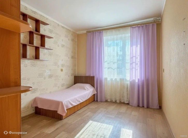 2-комн квартира Барнаульская ул, 32