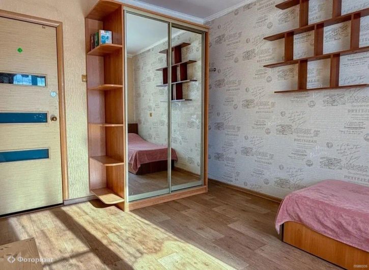 2-комн квартира Барнаульская ул, 32
