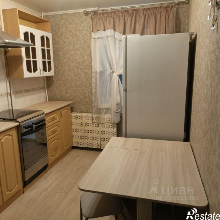 2-комн квартира улица Крылова, 1А,  д. 1А