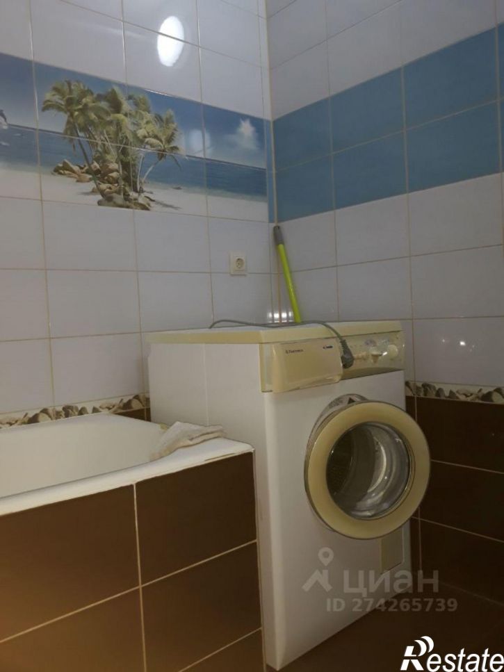 1-комн квартира ул им Плякина А.В., 3,  д. 3