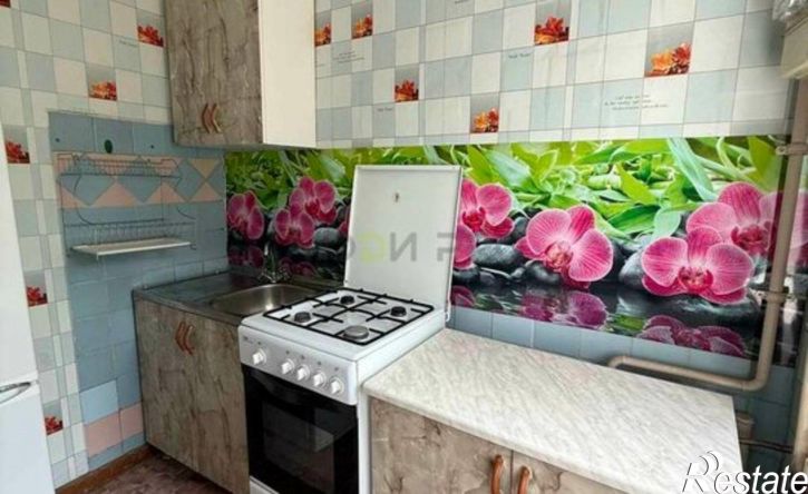 2-комн квартира Крымская улица, 11,  д. 11