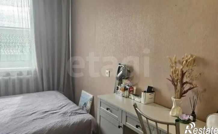 3-комн квартира улица Навашина, 5,  д. 5