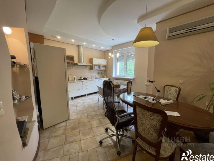 4-комн квартира 3-й Дегтярный пр-д, 24Б,  д. 24Б
