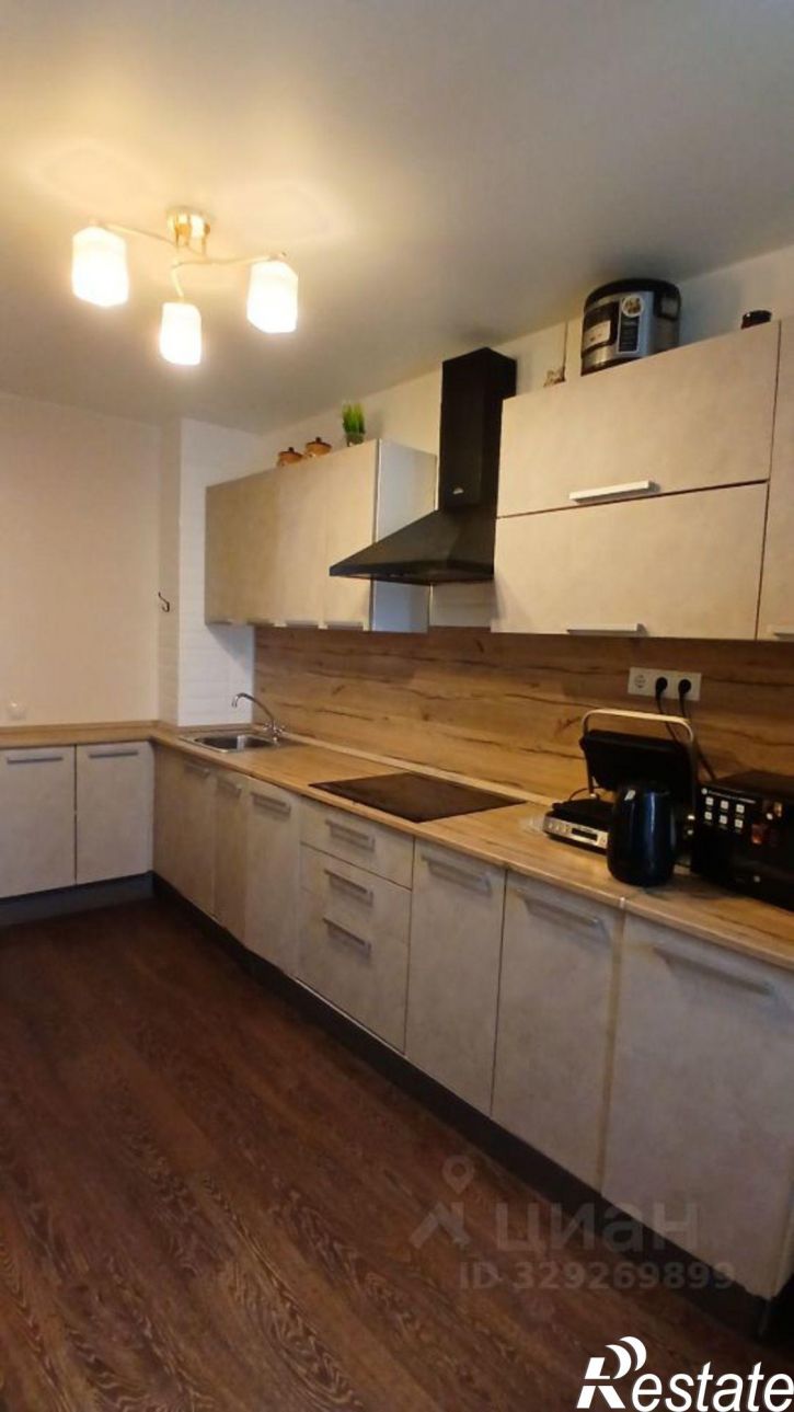 1-комн квартира улица Романтиков, 48А,  д. 48А