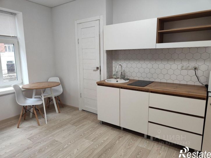 2-комн квартира ул им Мичурина И.В., 93,  д. 93