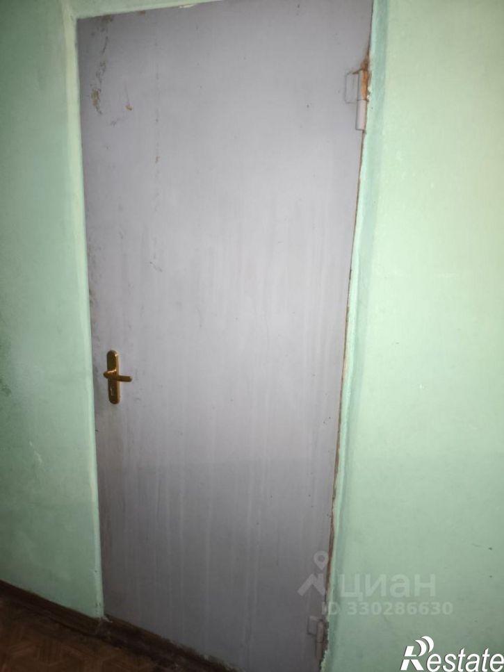 Комната проспект 50 лет Октября, 134А,  д. 134А