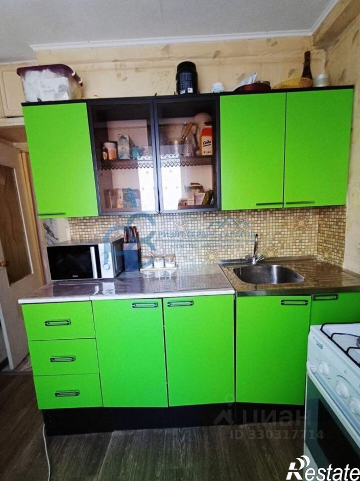 2-комн квартира улица Тархова, 4,  д. 4