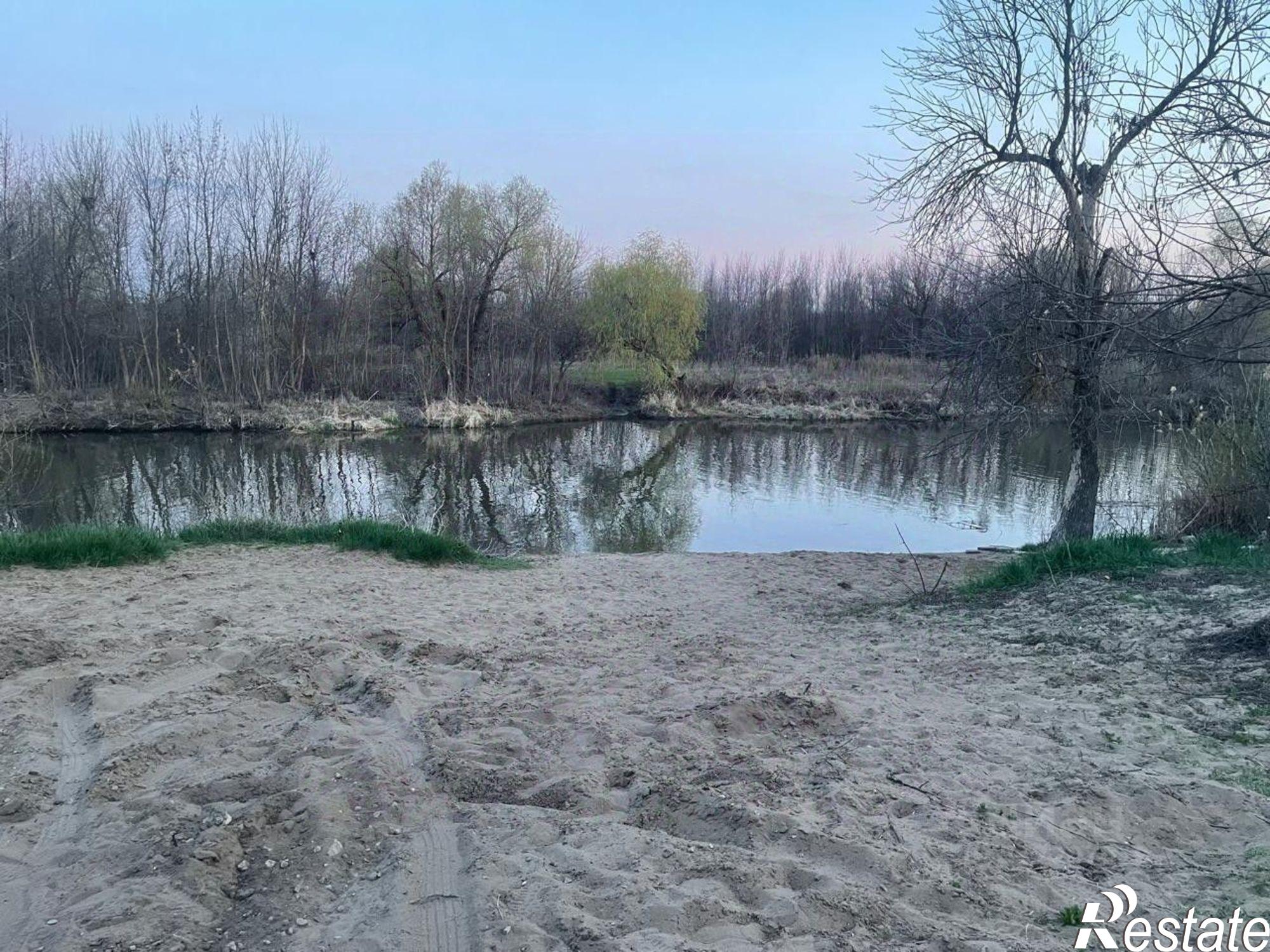 Купить дачу, дом, коттедж за 4 000 000 рублей на СНТ Труд, 112