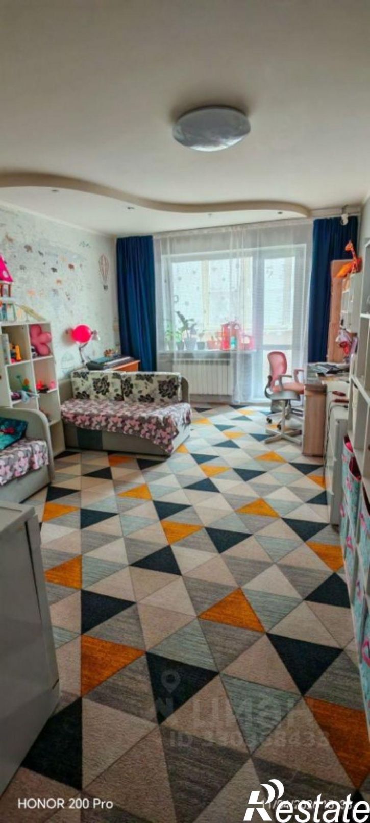 3-комн квартира ул Днепропетровская, 16,  д. 16