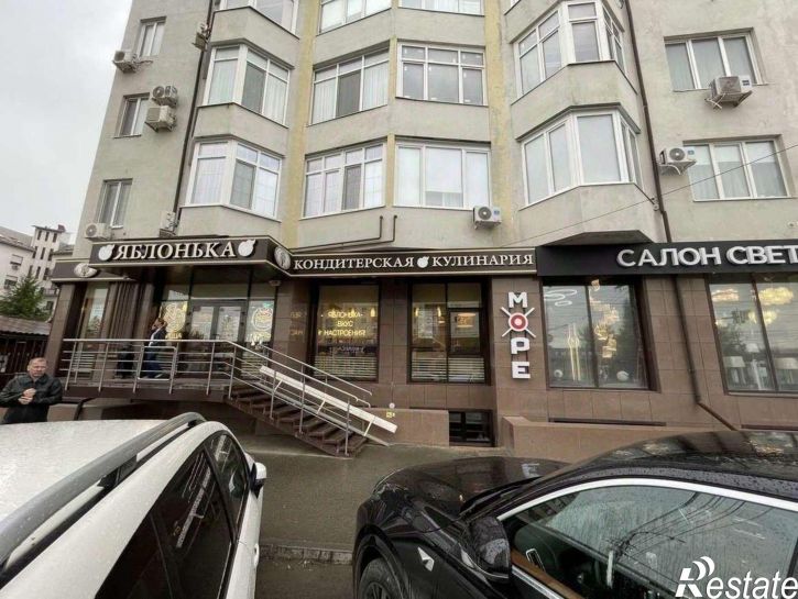 Торговое помещение пр-д 1-й им Чернышевского Н.Г., 4,  д. 4