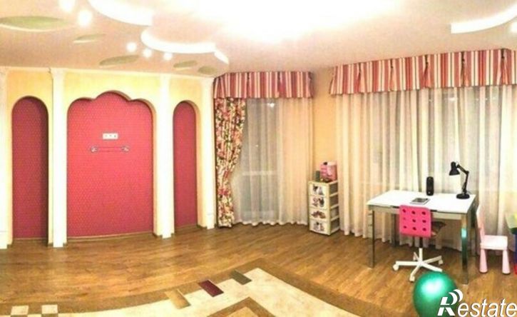 3-комн квартира проспект 50 лет Октября, 93Д,  д. 93Д