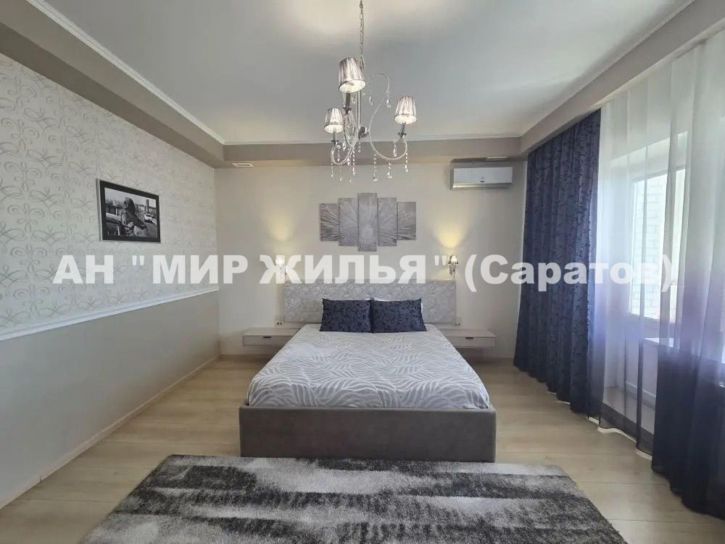 5-комн квартира Театральная пл, 1/37