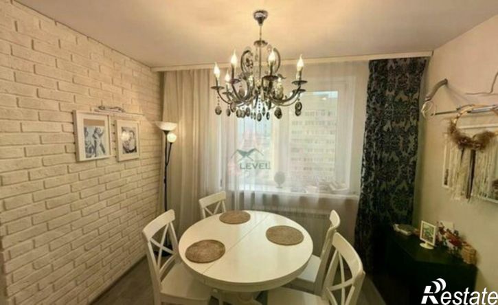 3-комн квартира улица Тархова, 48,  д. 48