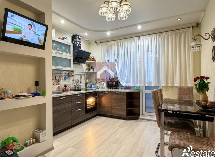2-комн квартира ул им Менякина Ю.И., 1Б,  д. 1Б