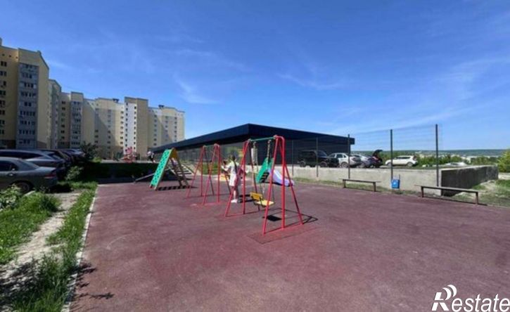 2-комн квартира улица имени Николая Чихарева, 10В,  д. 10В
