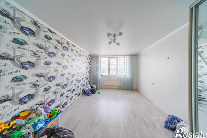 3-комн квартира пр-д 3-й им Муленкова А.П., 4,  д. 4