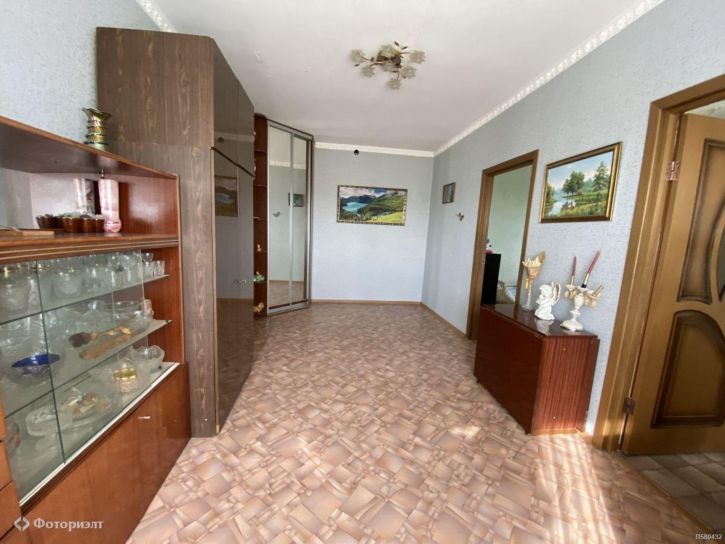 4-комн квартира Энергетиков ул, 7