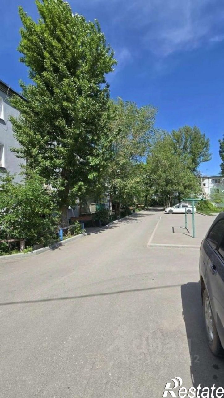 3-комн квартира улица Мелиораторов, 19,  д. 19