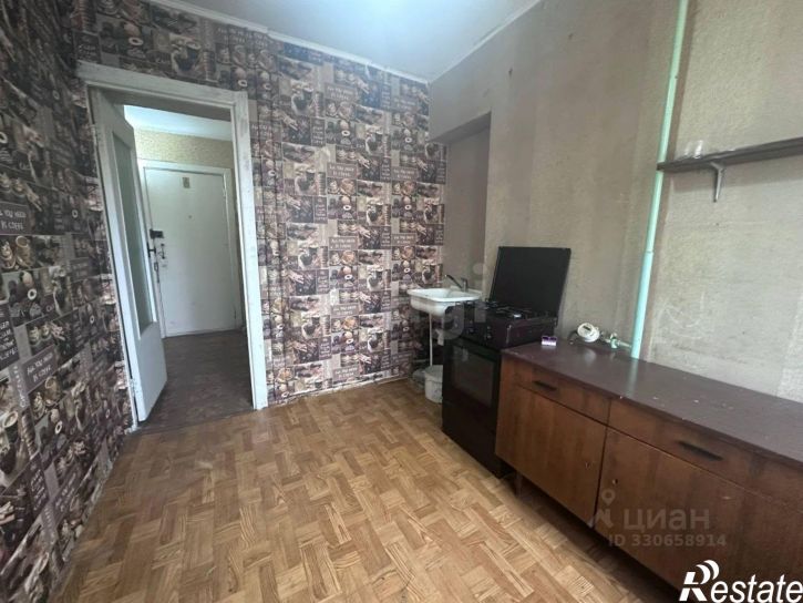 3-комн квартира улица Благодарова, 3,  д. 3