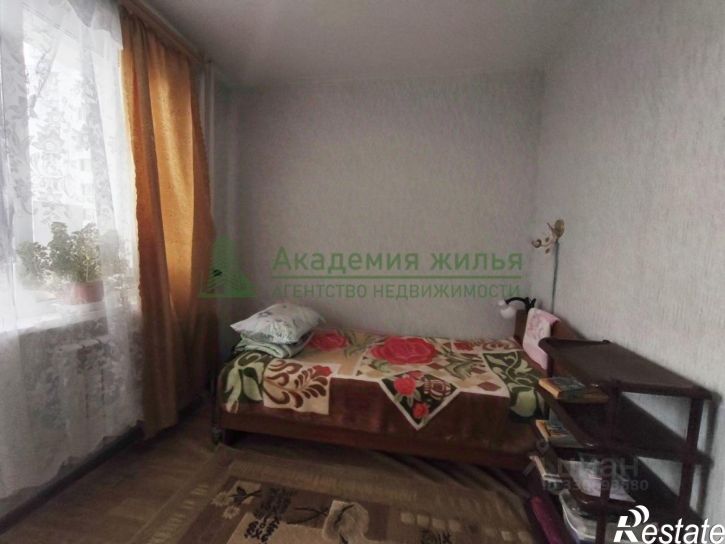 Комната улица Михаила Галкина-Враского, 3,  д. 3