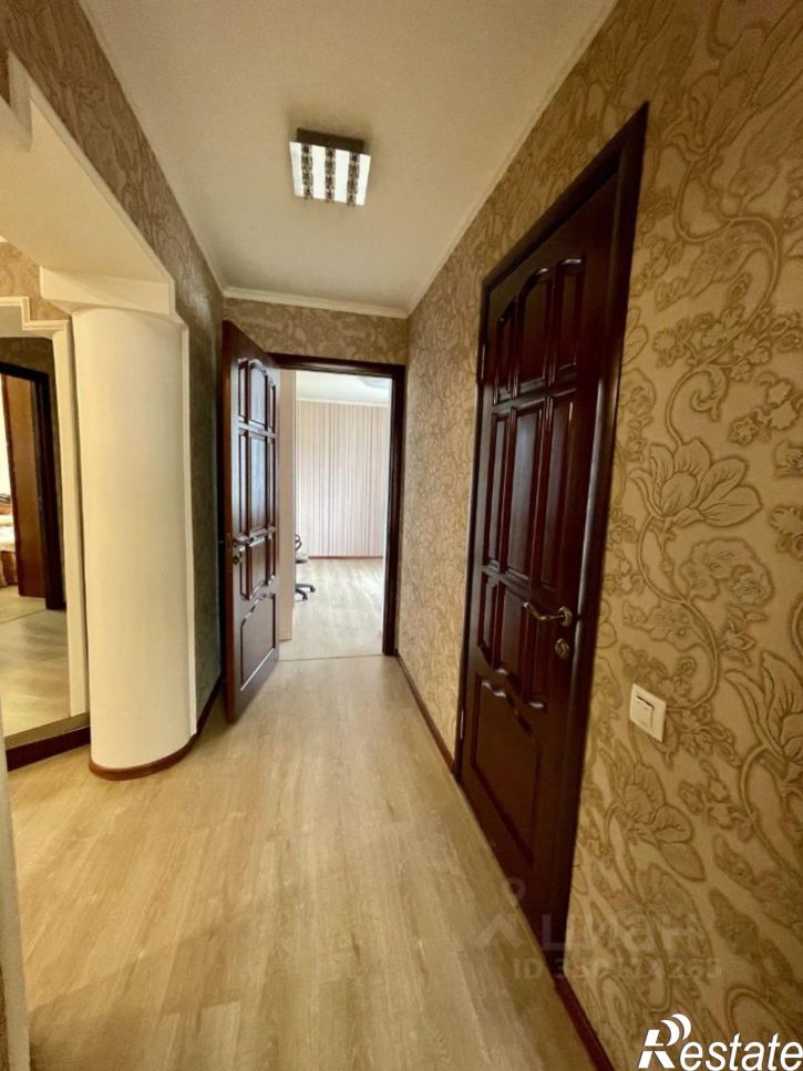 3-комн квартира улица Осипова, 16Б,  д. 16Б