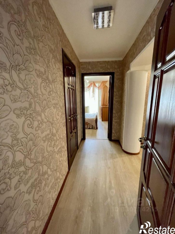 3-комн квартира улица Осипова, 16Б,  д. 16Б