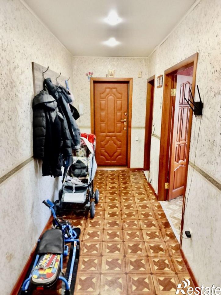 3-комн квартира ул им Тархова С.Ф., 27,  д. 27
