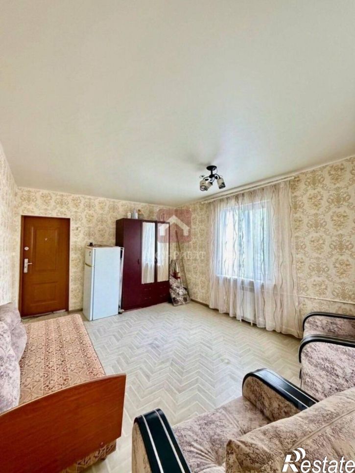 Комната улица Бирюзова, 23,  д. 23