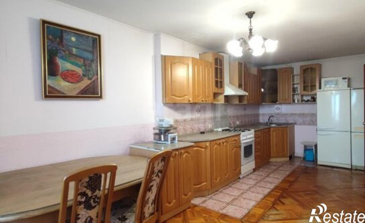 4-комн квартира ул им Гоголя Н.В., 112/116,  д. 112/116