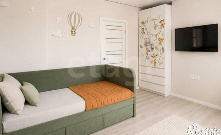 2-комн квартира пр-кт Героев Отечества, 4А,  д. 4А