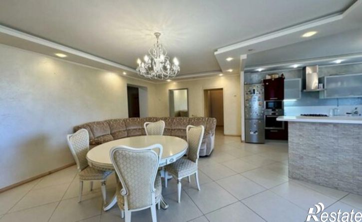 3-комн квартира ул Валовая, 30/32,  д. 30/32