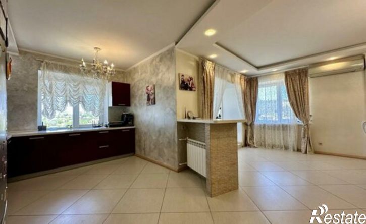 3-комн квартира ул Валовая, 30/32,  д. 30/32