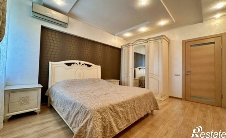 3-комн квартира ул Валовая, 30/32,  д. 30/32