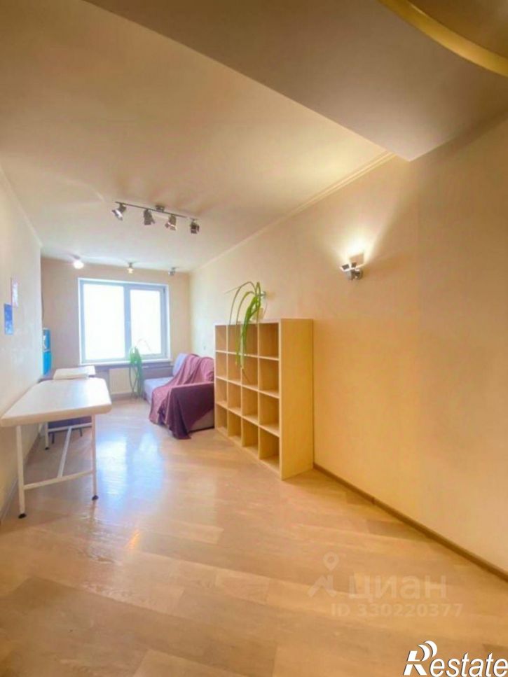 2-комн квартира ул им академика О.К.Антонова, 26Б,  д. 26Б