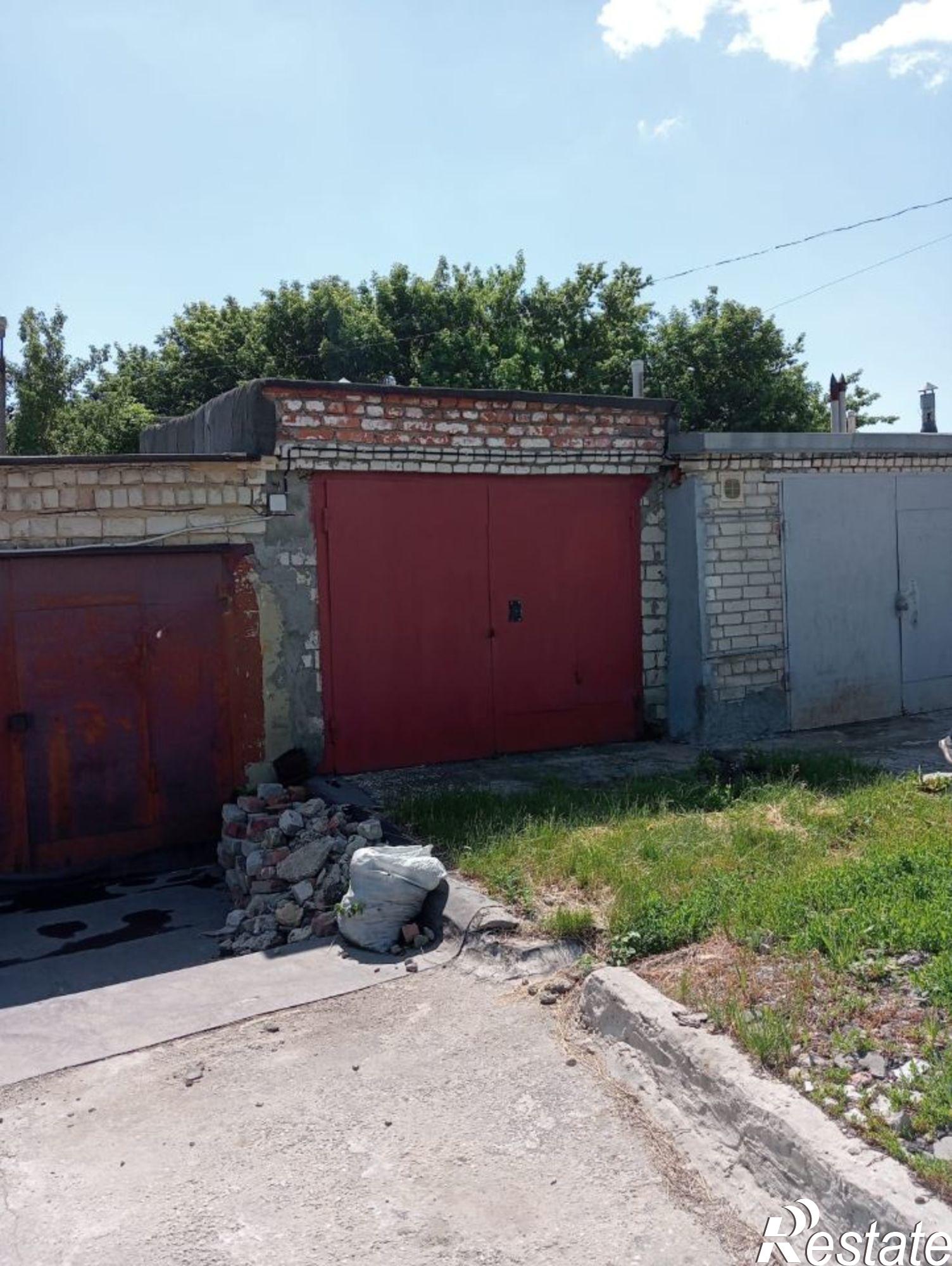 Купить гараж, место в паркинге за 555 566 рублей на ул Танкистов, 78
