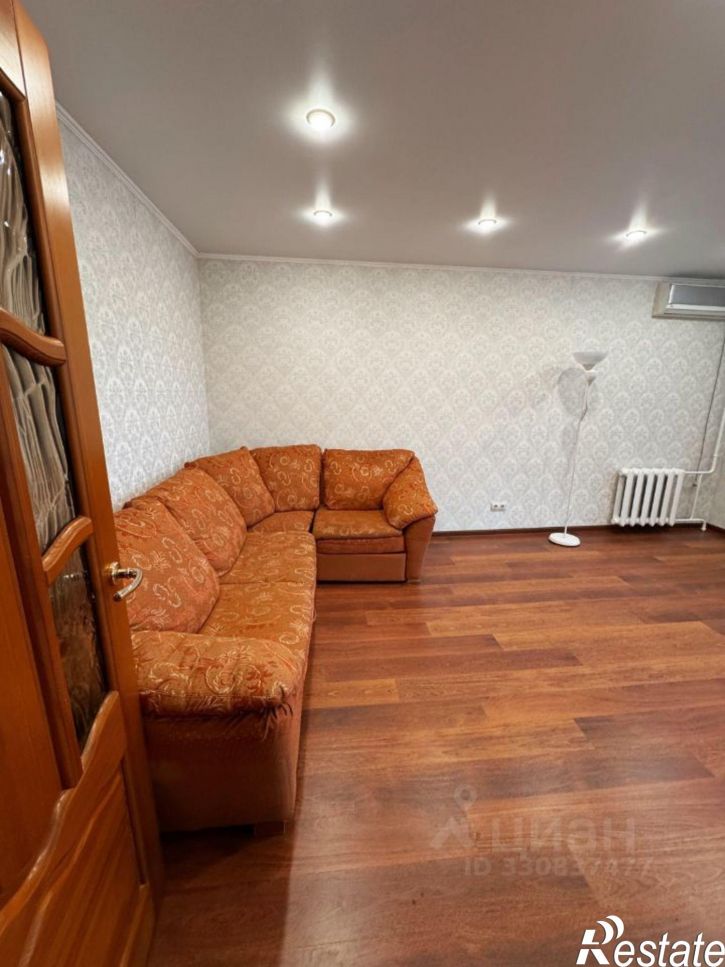 2-комн квартира улица Клочкова, 15,  д. 15